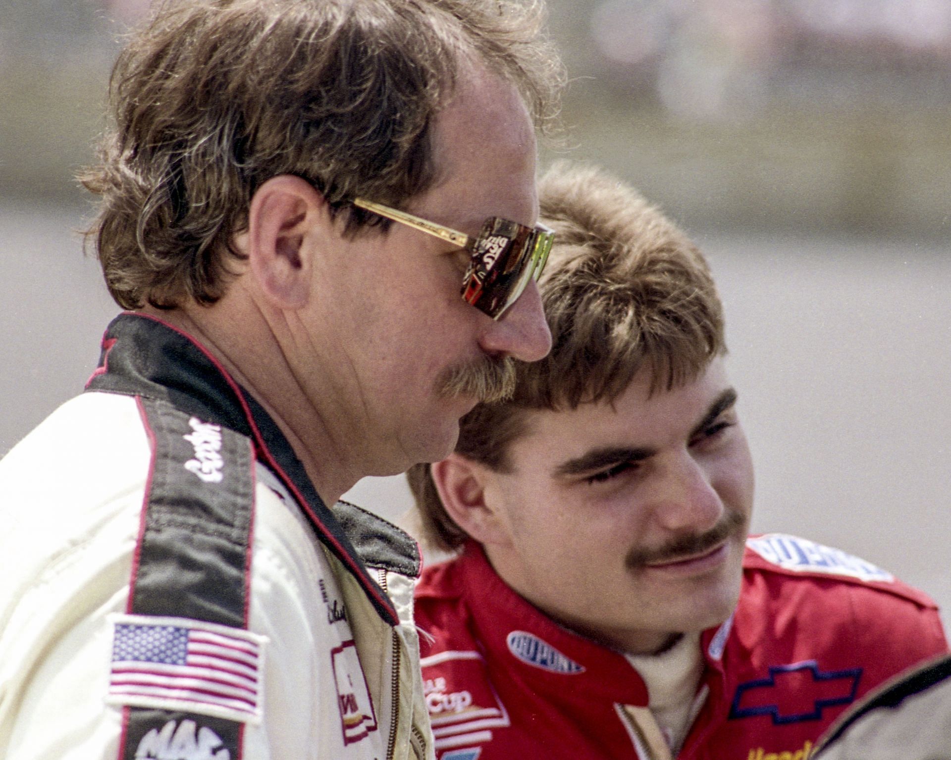 Jeff Gordon (R) with Dale Earnhardt Sr. at Daytona International Speedway in July 1993. Source: Getty